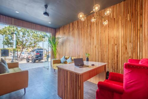 Lobby, DEJAVU 2.0 HOTEL BAJO KOMODO in Labuan Bajo