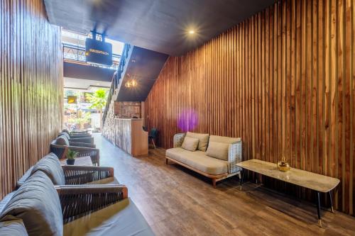 Lobby, DEJAVU 2.0 HOTEL BAJO KOMODO in Labuan Bajo