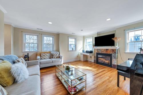 Luxurious Downtown Haven - Stillwater, Stamford, CT