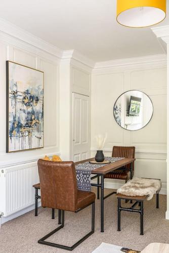 Stunning 3 Bedroom Period City Centre Apartment, Bath (foto 6)