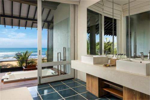 Suite, lato mare
