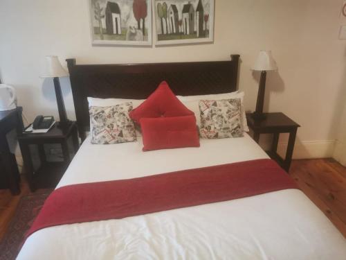 1 queen bed