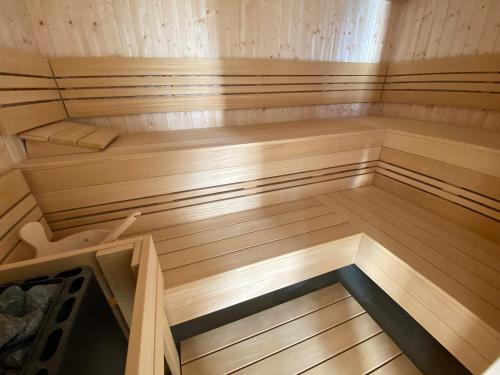 Sauna, Evin*raj in Kvacany