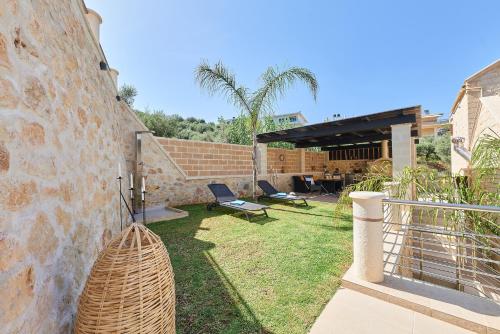 Sunaktis luxury villa in Theriso