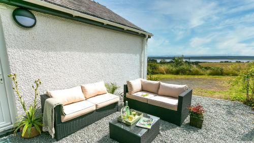 Фасада на хотела, Tan Yr Allt in Bro Aberffraw