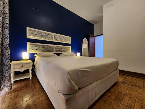 1 queen bed