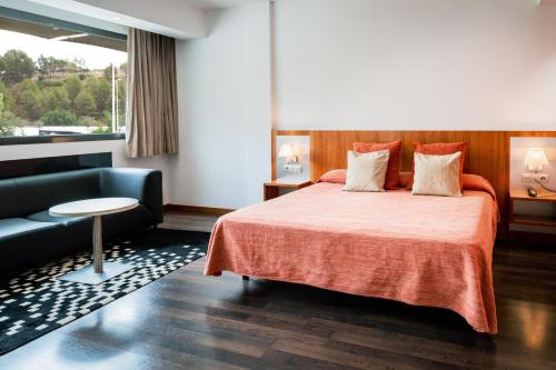 AS Porta de Barcelona in Castellbisbal