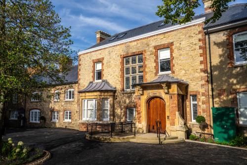 Old Abbey House - Hotel - Abingdon