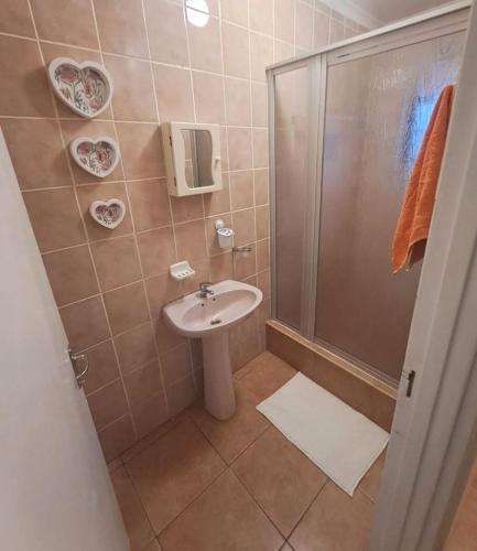 M&M Self Catering M&M Self Catering