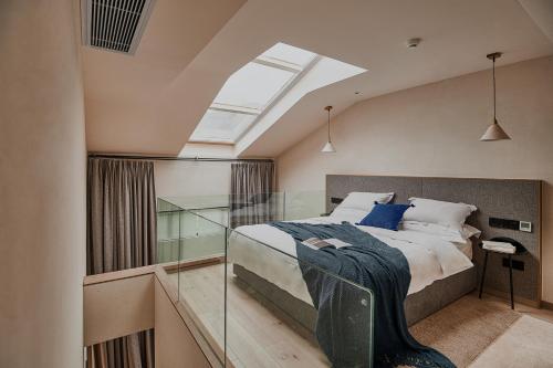 Creek Moganshan Design B&B