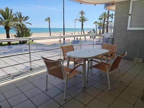 Apartamento 1A5 frente al mar Pompeya I