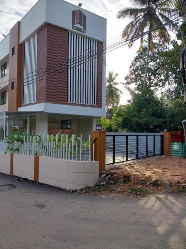 Hotel Mannat Residence - Madathara