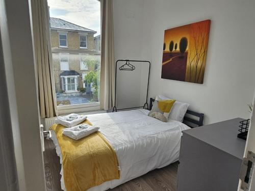 3 Bedroom Apartment in Finsbury Park, London