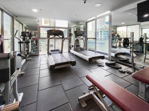 StoneTree - DEC Tower 2 Studio - Dubai Marina - main image