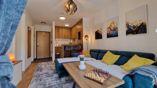 Engadin's 1BDR Apartment near Ski lift