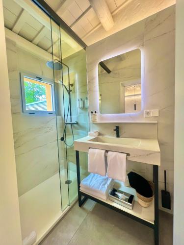 Suite, junior, terrace