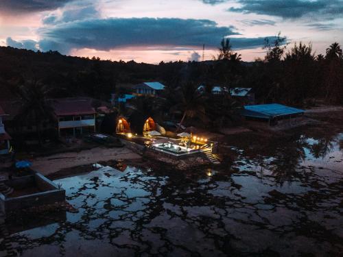 Exterior view, HIMA Bungalows in Botohilitano