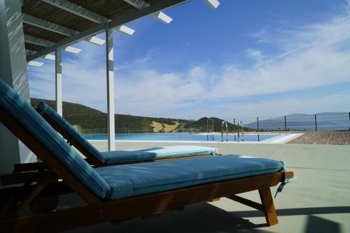 Úszómedence, Celini Suites Hotel in Marmari