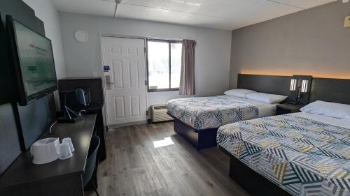 Motel 6-Leominster MA - image 13