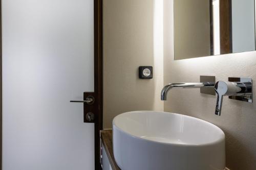 New Modern Villa Domus Myrtia with private pool & BBQ, 4km from nearest beach New Modern Villa Domus Myrtia with private pool & BBQ, 4km from nearest beach