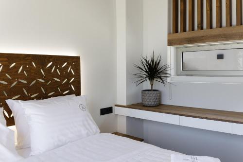 New Modern Villa Domus Myrtia with private pool & BBQ, 4km from nearest beach New Modern Villa Domus Myrtia with private pool & BBQ, 4km from nearest beach