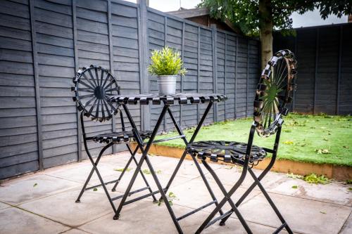 The Bark House by Night Stay The Bark House by Night Stay