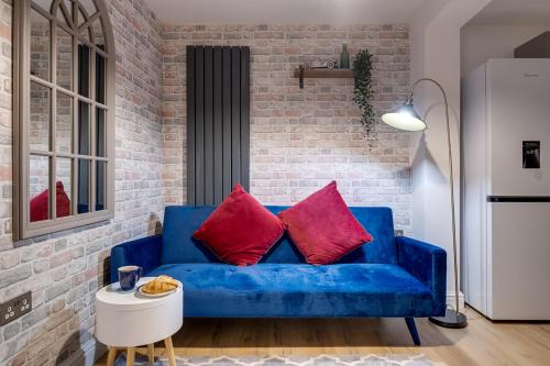 The Bark House by Night Stay The Bark House by Night Stay