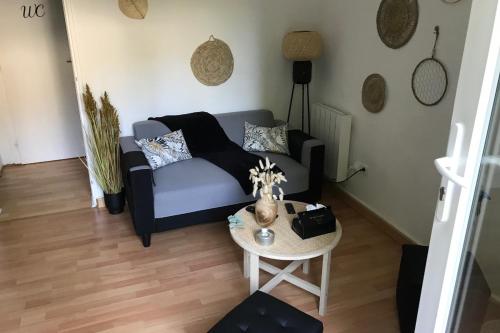 Appartement Les Sauges - Apartment - Cazaubon