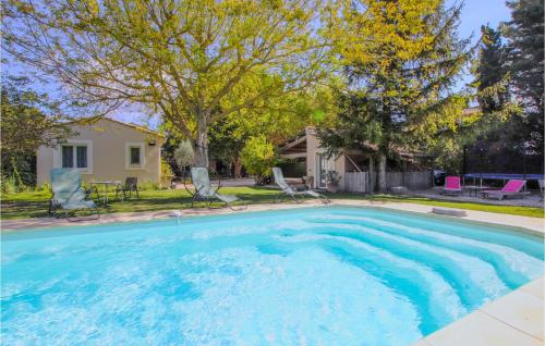 Gorgeous Home In Velleron With Outdoor Swimming Pool