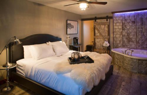 Maxwell Mansion Hotel - 화장실