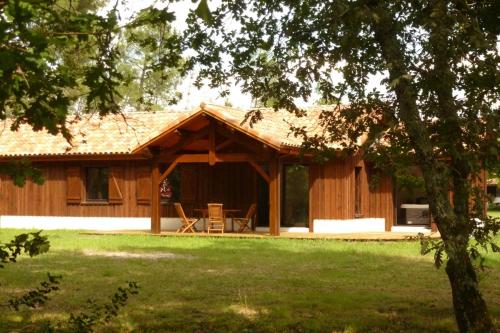 Gite en forêt landaise avec jacuzzi d'intérieur