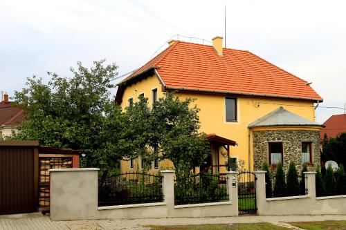  Nemes Apartman, Pension in Eger