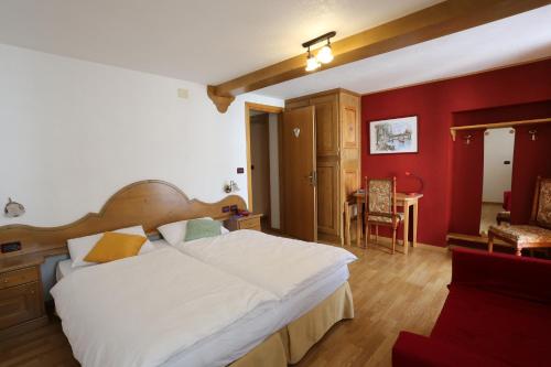 Albergo Centrale in Forni Di Sopra