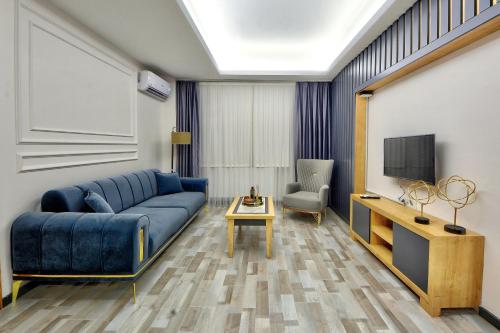 Two-Bedroom Suite image 4