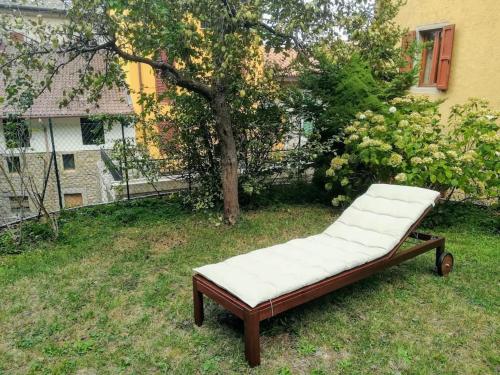 Appartamento Poli con giardino