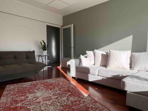 . A stylish, newly decorated home!