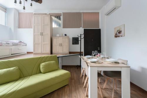 Elegant Sweet Home Suite - Milan, 15 minute Duomo, Милан