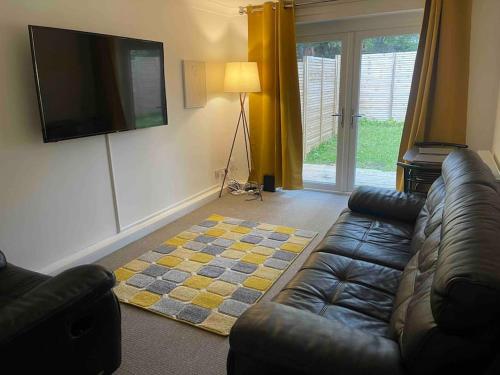 Cosy flat close to city centre. - Apartment - Nether Edge