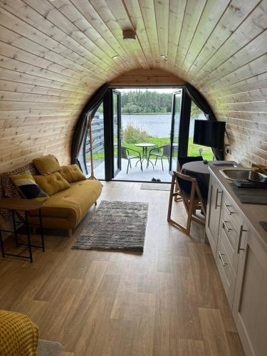 Lochside Lodge Pod in Лерг