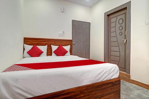 OYO Flagship Hotel Lavish Stay