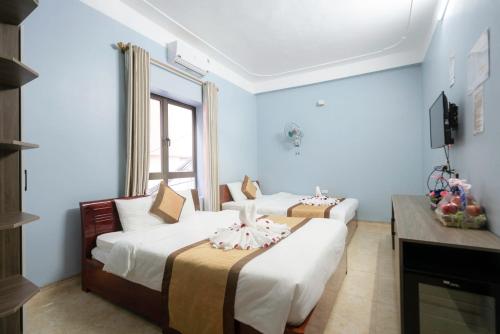 Fancy Hostel and Bar in Hạ Long