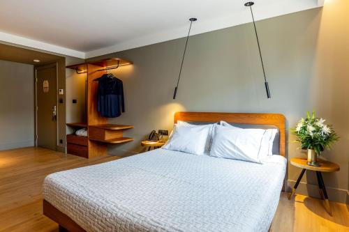 Grand Superior Room room in Bob W Athens Eolou