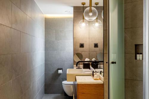 Junior Suite image 6