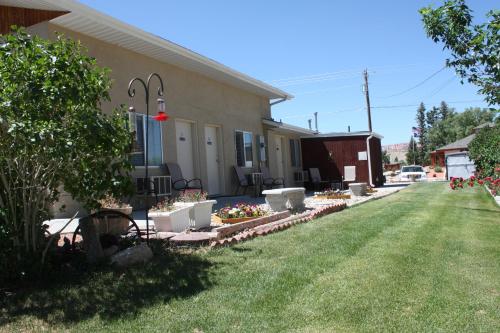 Bybee's Steppingstone Motel - image 8