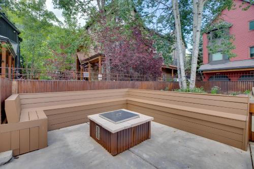Bright Downtown Telluride Condo Steps to Lift! - image 8