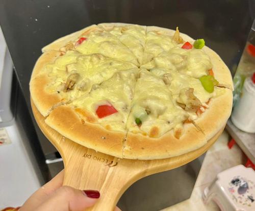 Restaurante, Fancy Hostel and Bar in Hạ Long