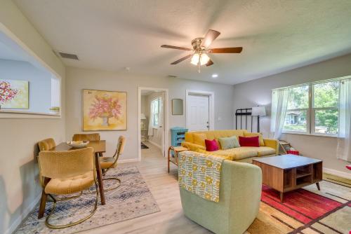 Single-Story Ocala Home with Porch - Near WEC! in Ocala, USA