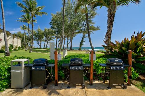 "Slice of Paradise" Oceanfront Studio at Islander on the Beach 225