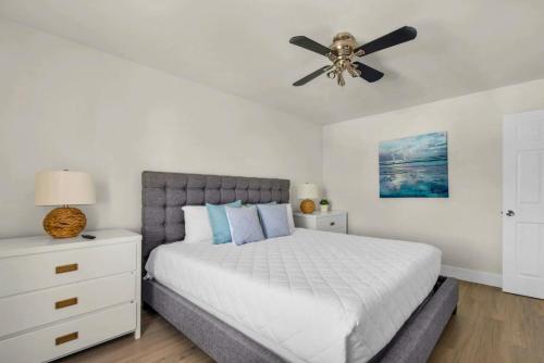 Bluefish 7 Tranquil OKA Island Retreat 2BR Oasis thumb 3