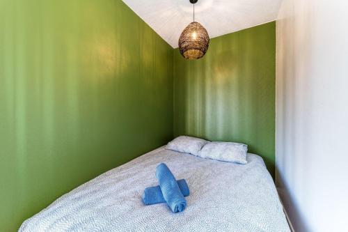 Studio with semi-open bedroom Near Part-Dieu & Tram, Lyon (photo 7)